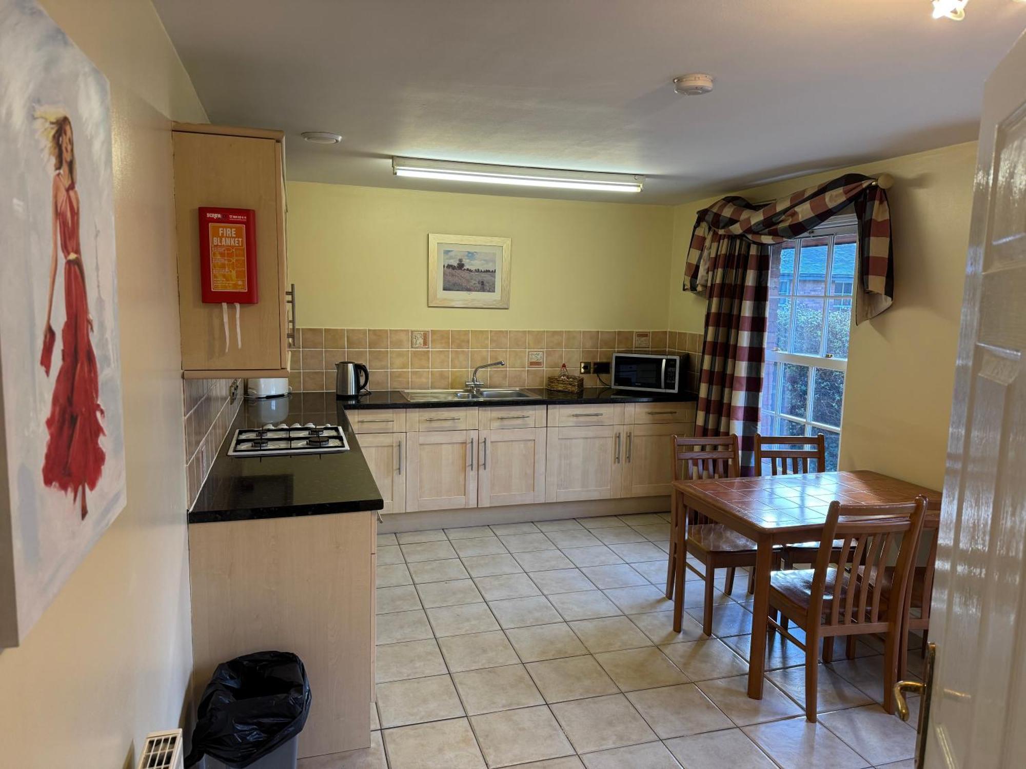 Netley Hall Dorrington Екстериор снимка